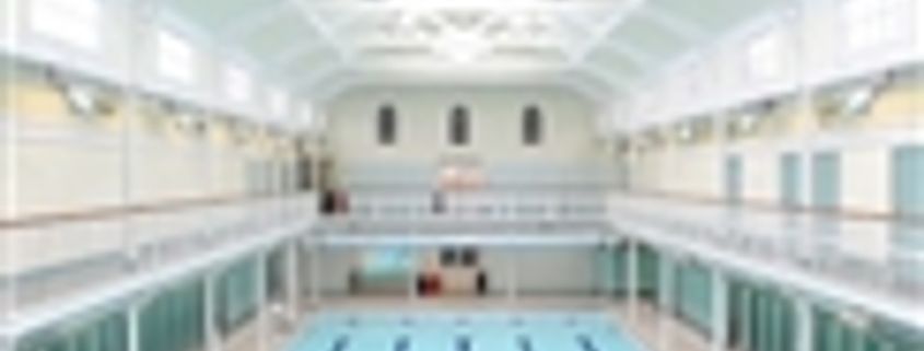 Aqimming baths in Stockbridge in Edinburgh